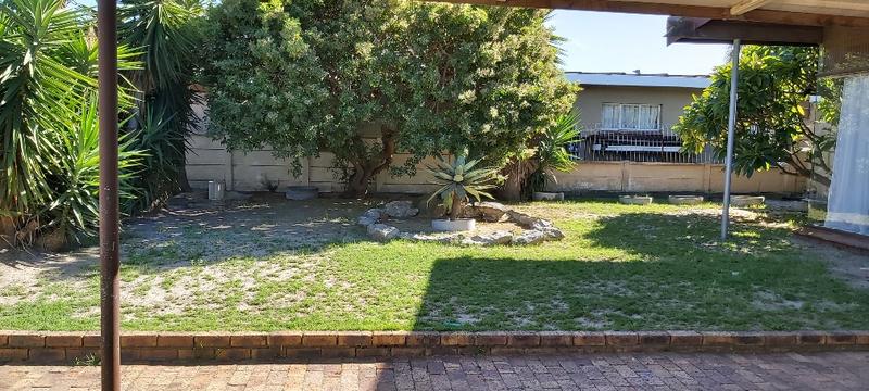 4 Bedroom Property for Sale in Churchill Estate Western Cape